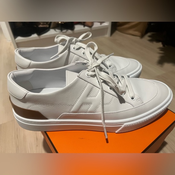 HERMES MENS “DEEP” SNEAKER - Picture 3 of 4